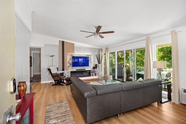 15 Via Castilla Q, Laguna Woods, CA 92637