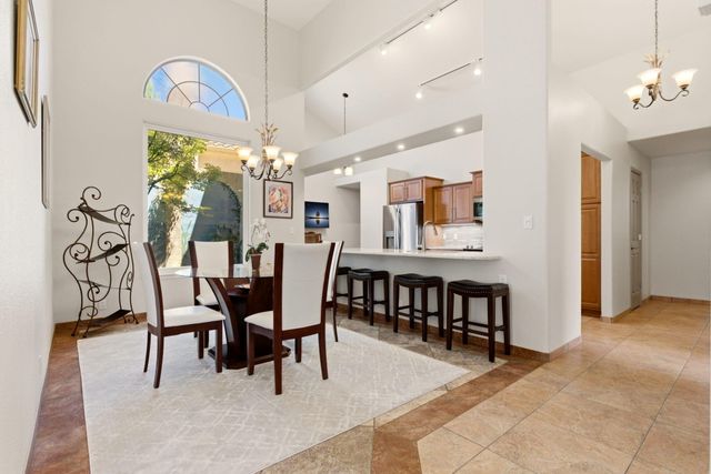1124 Titleist Drive NE, Albuquerque, NM 87112