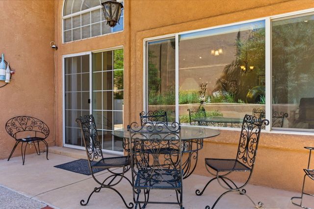 1124 Titleist Drive NE, Albuquerque, NM 87112