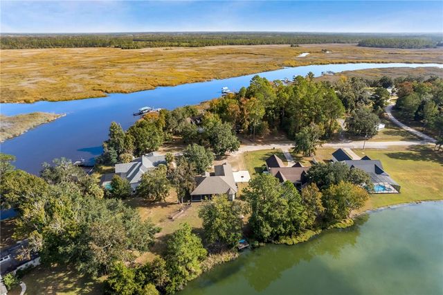 79 Deer Lane, White Oak, GA 31568