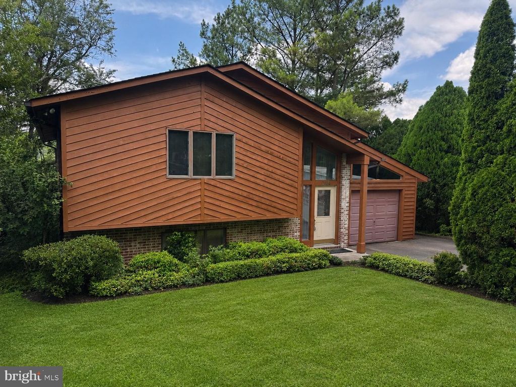 6582 NYASA BND, New Market, MD 21774