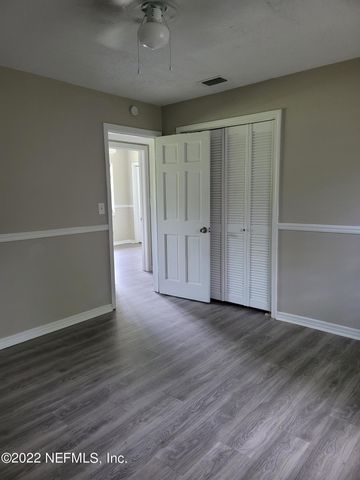 6442 BALLEJO Court N, Jacksonville, FL 32210