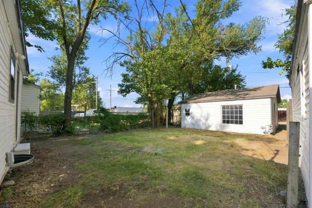 1527 S Sedgwick St, Wichita, KS 67213