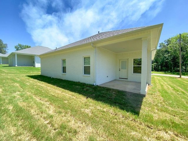 67 OAK AVE, Brighton, TN 38011