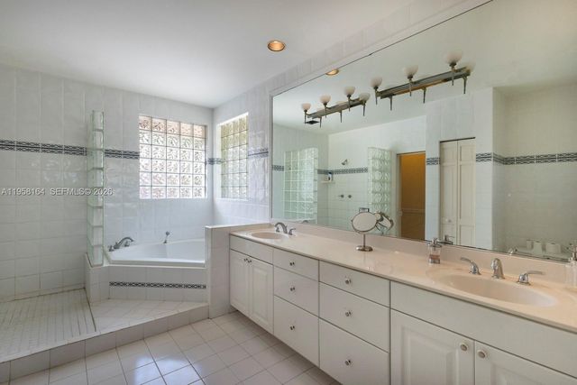 7821 SW 129th Ter, Pinecrest, FL 33156