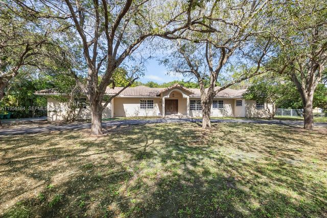 7821 SW 129th Ter, Pinecrest, FL 33156