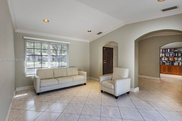 7821 SW 129th Ter, Pinecrest, FL 33156