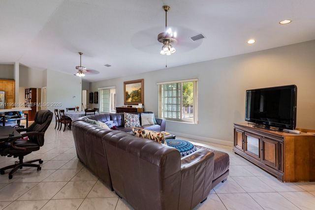 7821 SW 129th Ter, Pinecrest, FL 33156