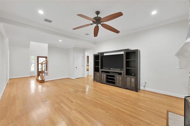14 Wind River Drive, Conroe, TX 77384