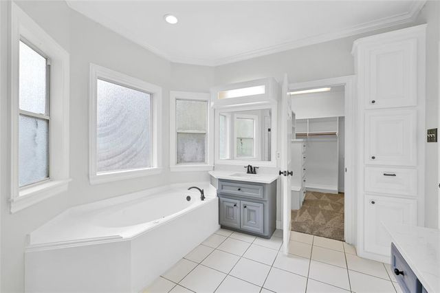 14 Wind River Drive, Conroe, TX 77384