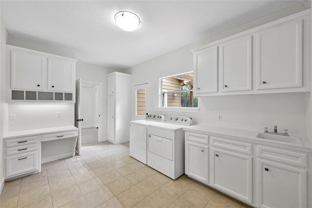 14 Wind River Drive, Conroe, TX 77384