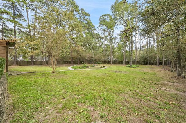 14 Wind River Drive, Conroe, TX 77384