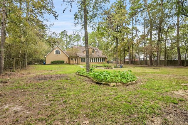 14 Wind River Drive, Conroe, TX 77384