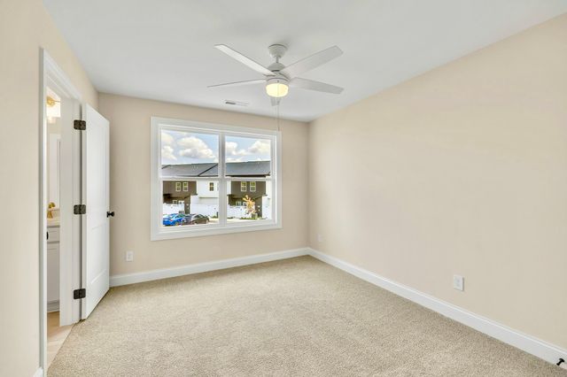 1917 Gracie Bug Loop, Murfreesboro, TN 37128