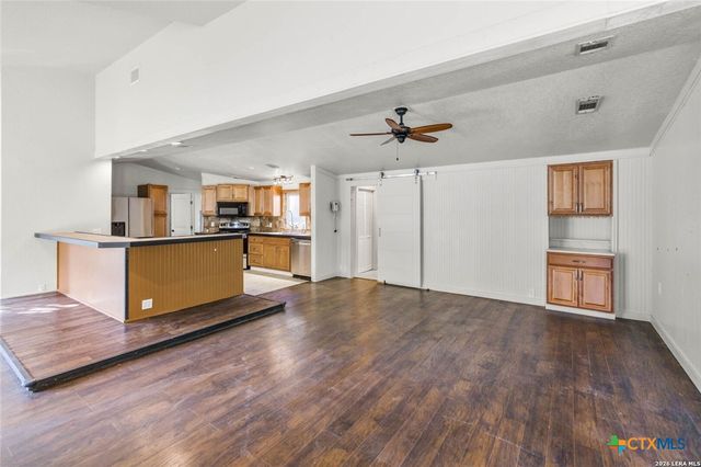 1200 Hinch Drive, New Braunfels, TX 78132