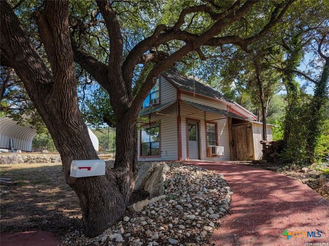1200 Hinch Drive, New Braunfels, TX 78132
