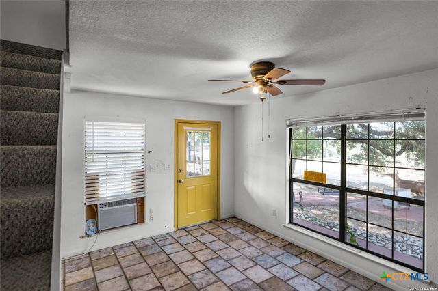 1200 Hinch Drive, New Braunfels, TX 78132
