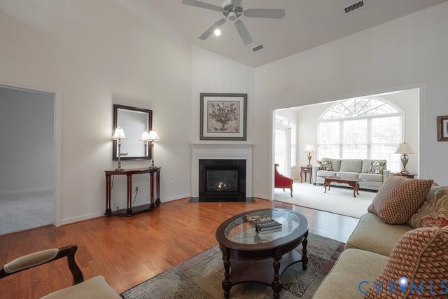 10117 Reedville Ave, Glen Allen, VA 23060