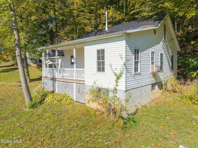 455 Argersinger Road, Glen, NY 12072
