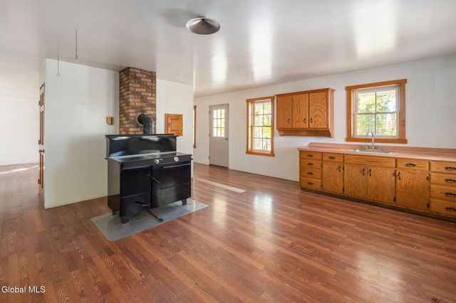 455 Argersinger Road, Glen, NY 12072