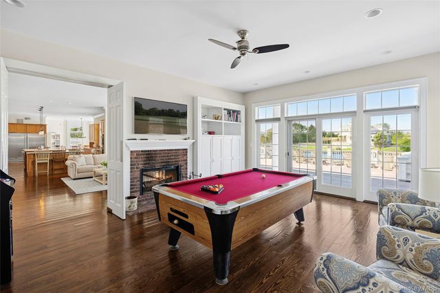 101 Jessup Lane, Westhampton Beach, NY 11978