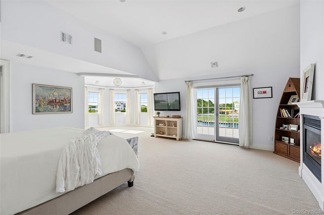 101 Jessup Lane, Westhampton Beach, NY 11978