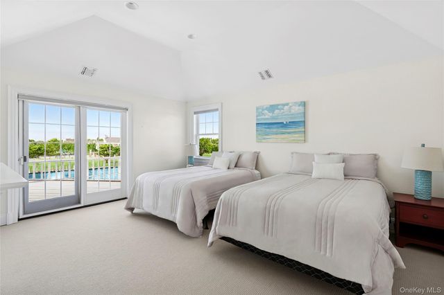 101 Jessup Lane, Westhampton Beach, NY 11978