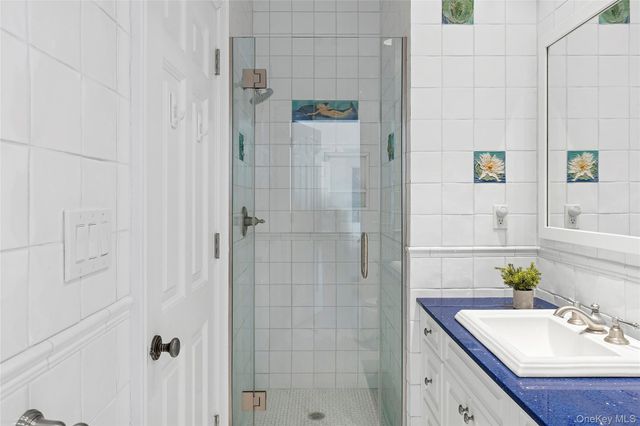 101 Jessup Lane, Westhampton Beach, NY 11978