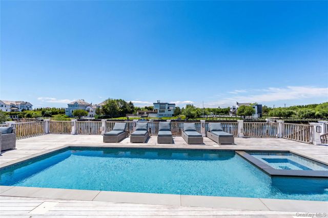 101 Jessup Lane, Westhampton Beach, NY 11978