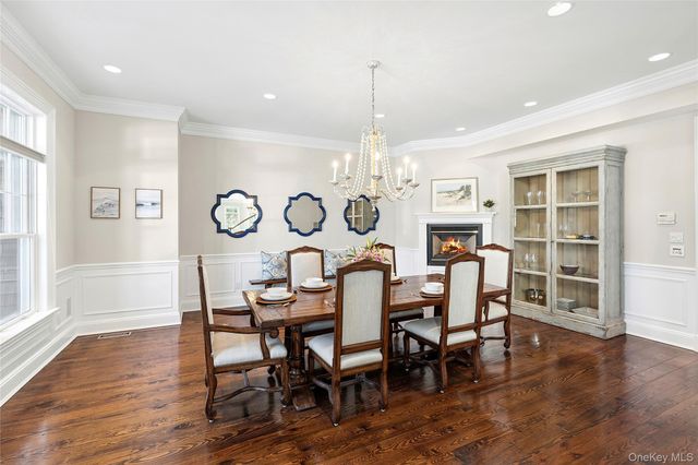 101 Jessup Lane, Westhampton Beach, NY 11978