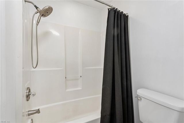 100 Wethersfield PARK, Yorktown, VA 23692