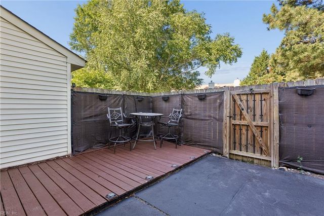 100 Wethersfield PARK, Yorktown, VA 23692