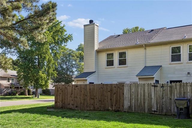 100 Wethersfield PARK, Yorktown, VA 23692