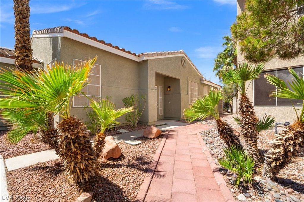 1028 Country Skies Avenue, Las Vegas, NV 89123 — photo 4