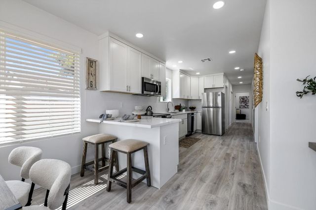 4950 Tulsa Ave, Olivehurst, CA 95961