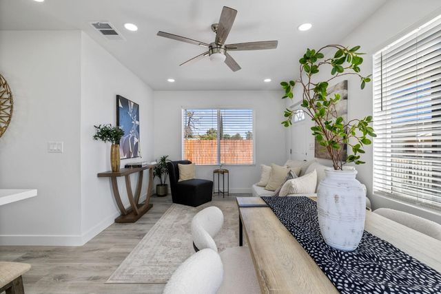 4950 Tulsa Ave, Olivehurst, CA 95961