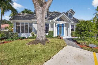 207 Woodsmuir Court, Palm Beach Gardens, FL 33418