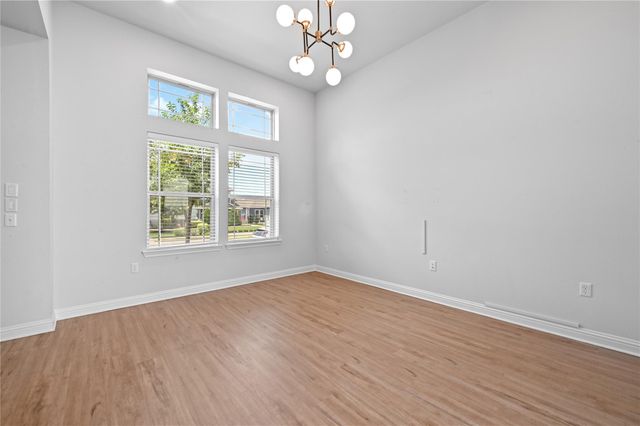 7910 Lennon DR, Austin, TX 78744