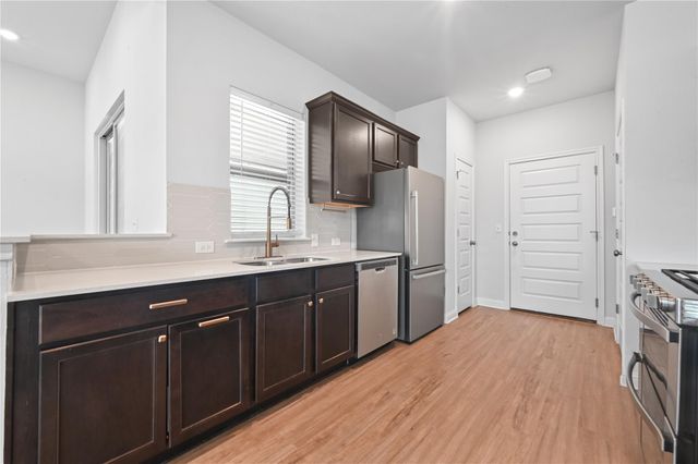 7910 Lennon DR, Austin, TX 78744