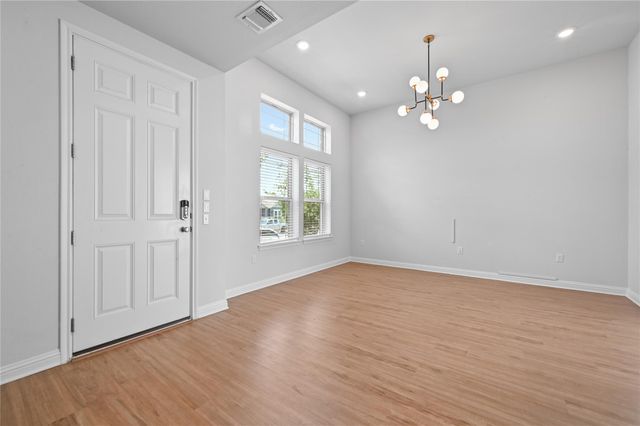 7910 Lennon DR, Austin, TX 78744