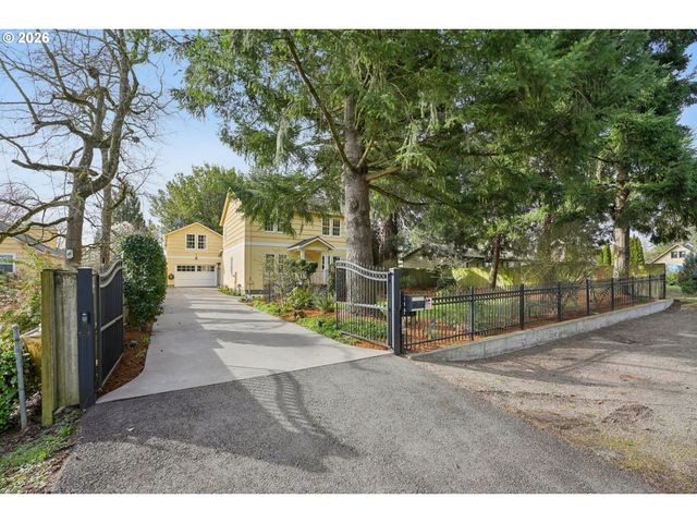 7108 Ne GOING St, Portland, OR 97218