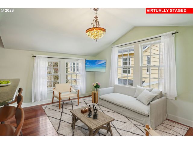 7108 Ne GOING St, Portland, OR 97218