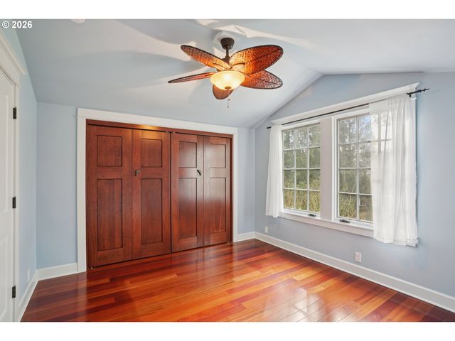 7108 Ne GOING St, Portland, OR 97218