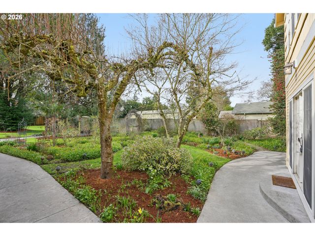 7108 Ne GOING St, Portland, OR 97218