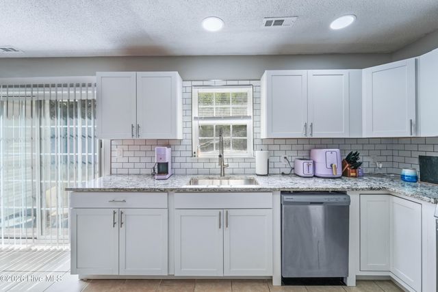 185 Liberty Park Road, Jacksonville, NC 28540