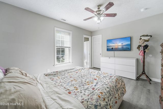 185 Liberty Park Road, Jacksonville, NC 28540