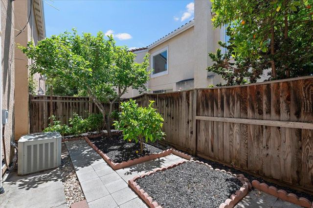 835 Cane Palm Court, San Jose, CA 95133