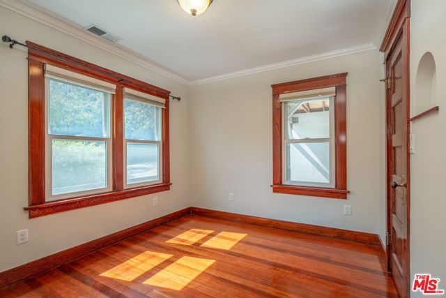 4253 Fountain Avenue, Los Angeles, CA 90029