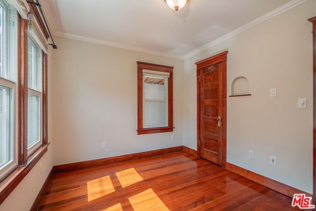 4253 Fountain Avenue, Los Angeles, CA 90029