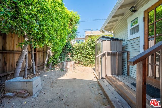 4253 Fountain Avenue, Los Angeles, CA 90029